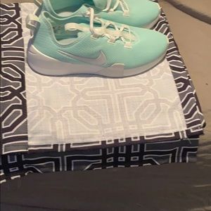 Nike Shoes - Nike Nike Shoes - Nike